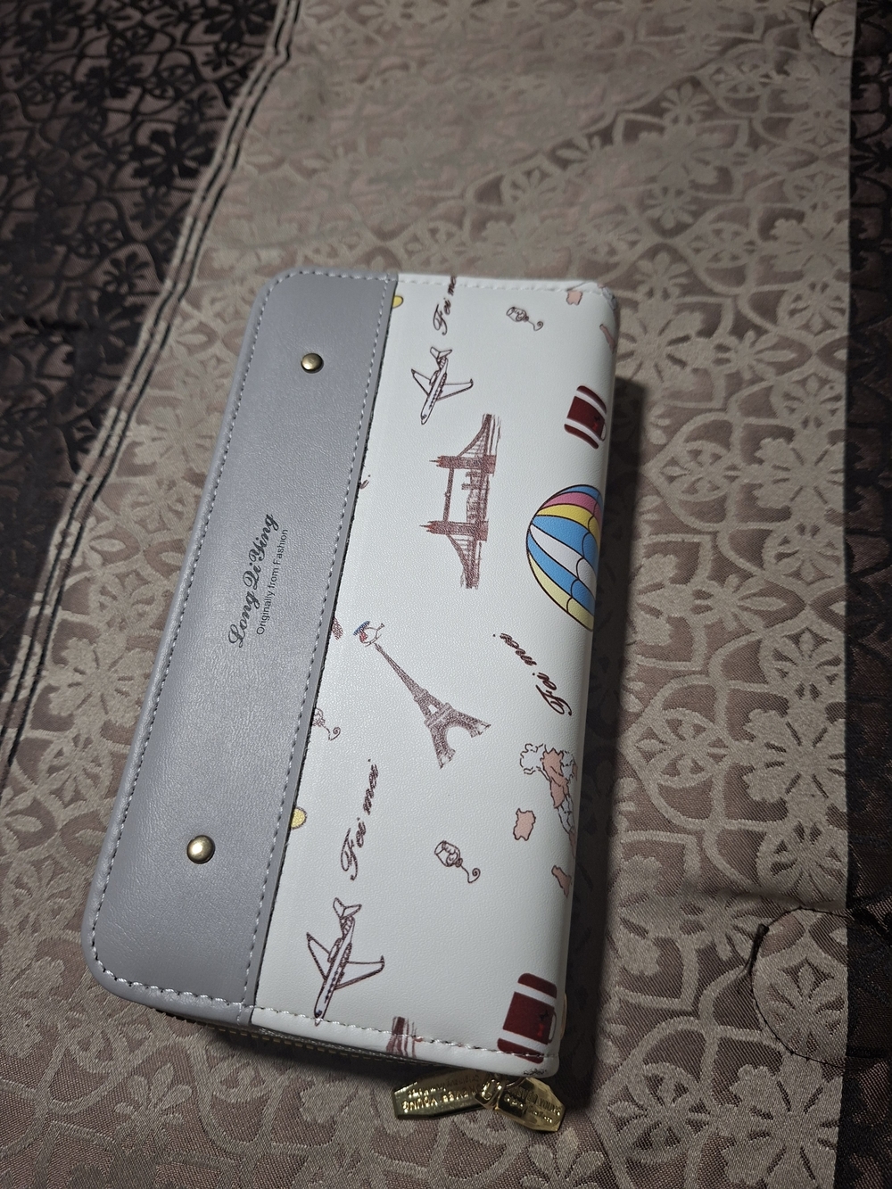 Gray and White Travel Print Women's Wallet